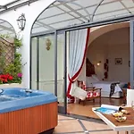 Hotel Punta Regina 4*