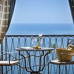 Hotel Punta Regina
