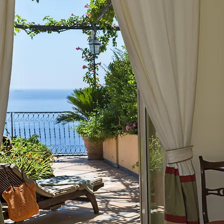 Hotel Punta Regina 4*