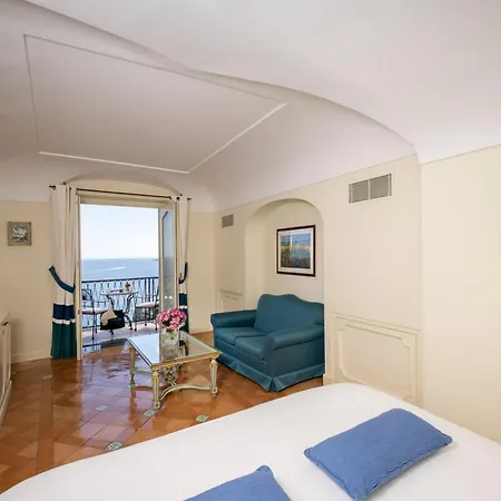 فندق Punta Regina بوسيتانو