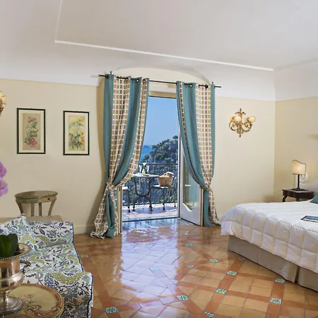 Punta Regina Szálloda 4*